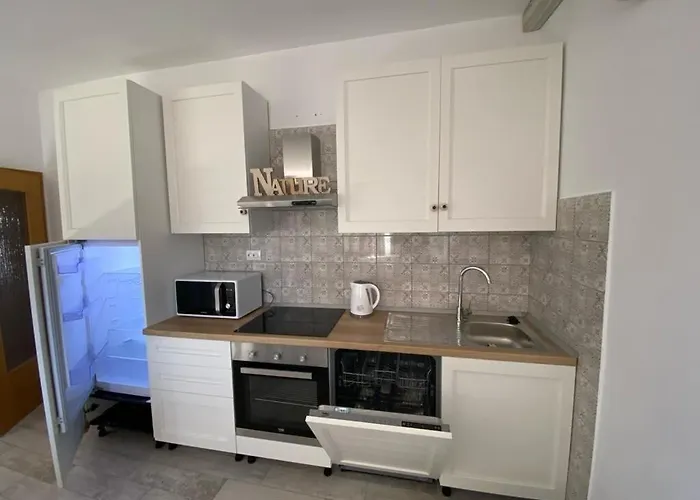 Mare Daire Seget Vranjica