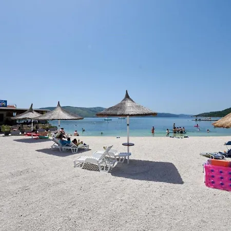 Apartment Mare - 30 M From Pebble *