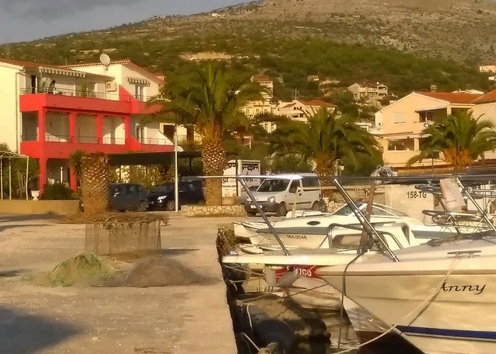 Mare Lejlighed Seget Vranjica